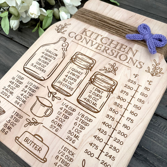Personalized Wooden Cutting Board - Mason Jar