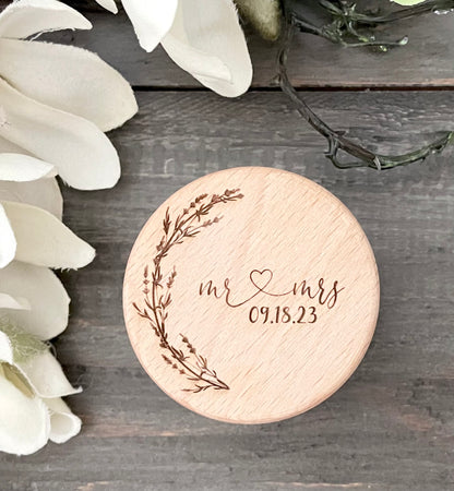 Personalized Round Wooden Boxes - Beech Wood