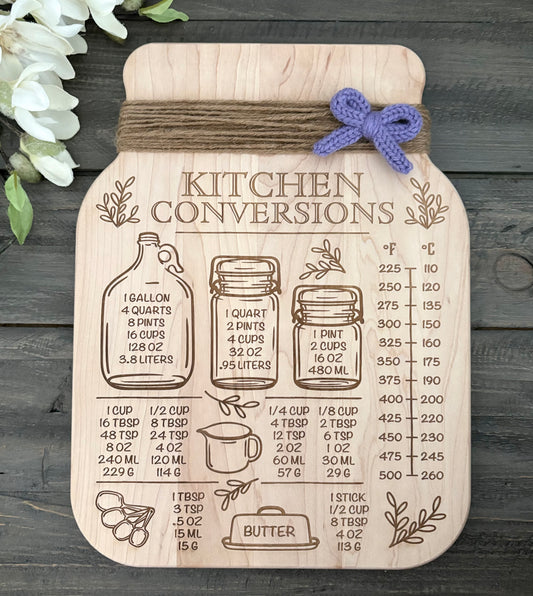 Personalized Wooden Cutting Board - Mason Jar