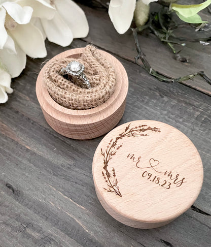 Personalized Round Wooden Boxes - Beech Wood
