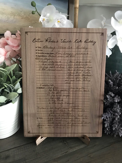 Personalized Wooden Cutting Board - Heart Cutout