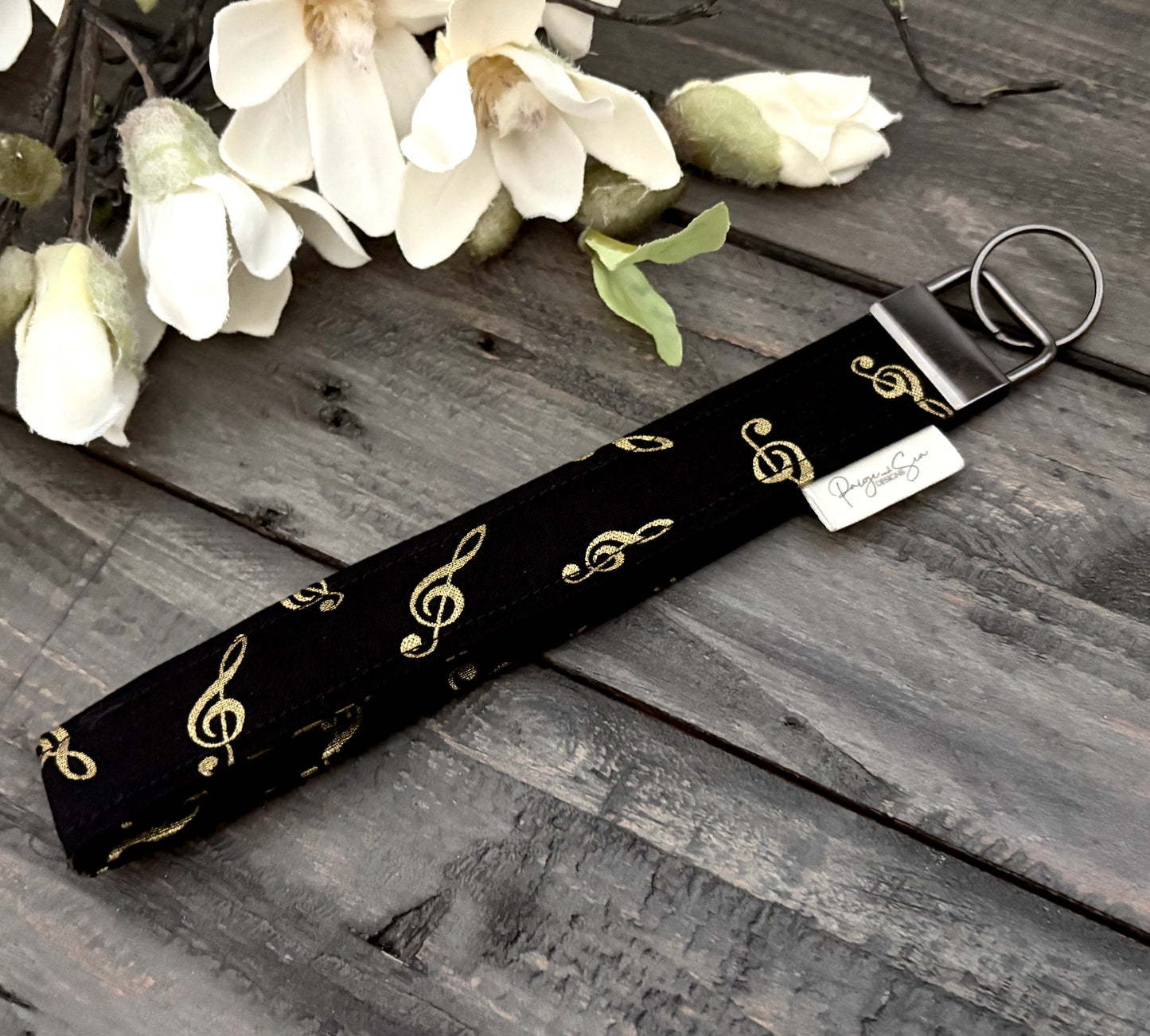 Wristlet Key Fob Strap - Black & Gold Treble Clefs